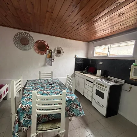 Departamentos Avellaneda Apartment Carhue Exterior photo